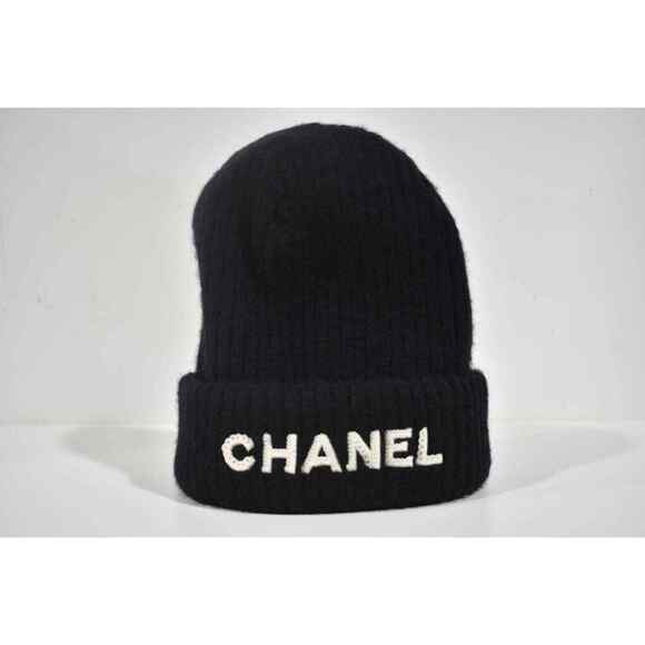 Chanel 22B Cashmere Black White Sequin CC Logo Beanie Winter Hat Cap Cloche main image 6